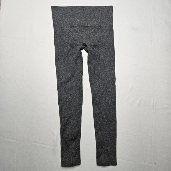 Spanx Womens High Waisted Seamless Leggings Heather Charcoal Gray Size Medium - Picture 3 of 6